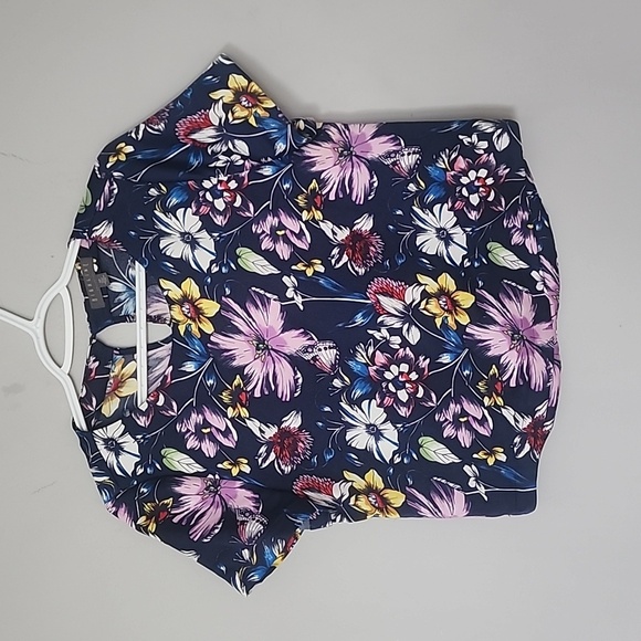 Highline Floral shirt - Picture 1 of 4